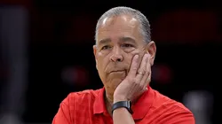 Head coach Kelvin Sampson of the Houston Cougars