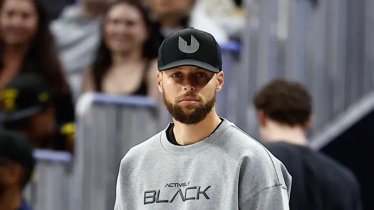 Stephen Curry of Golden State Warriors.