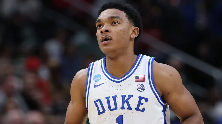Caleb Foster #1 of the Duke Blue Devils.
