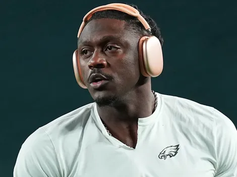 A.J. Brown still belongs to the Eagles