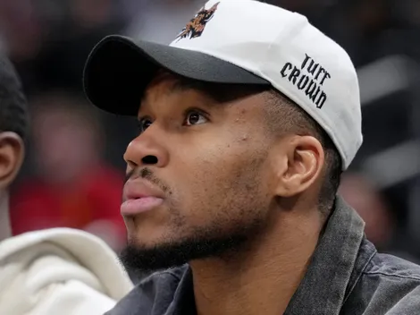 Giannis Antetokounmpo celebrates brother Alex’ milestone