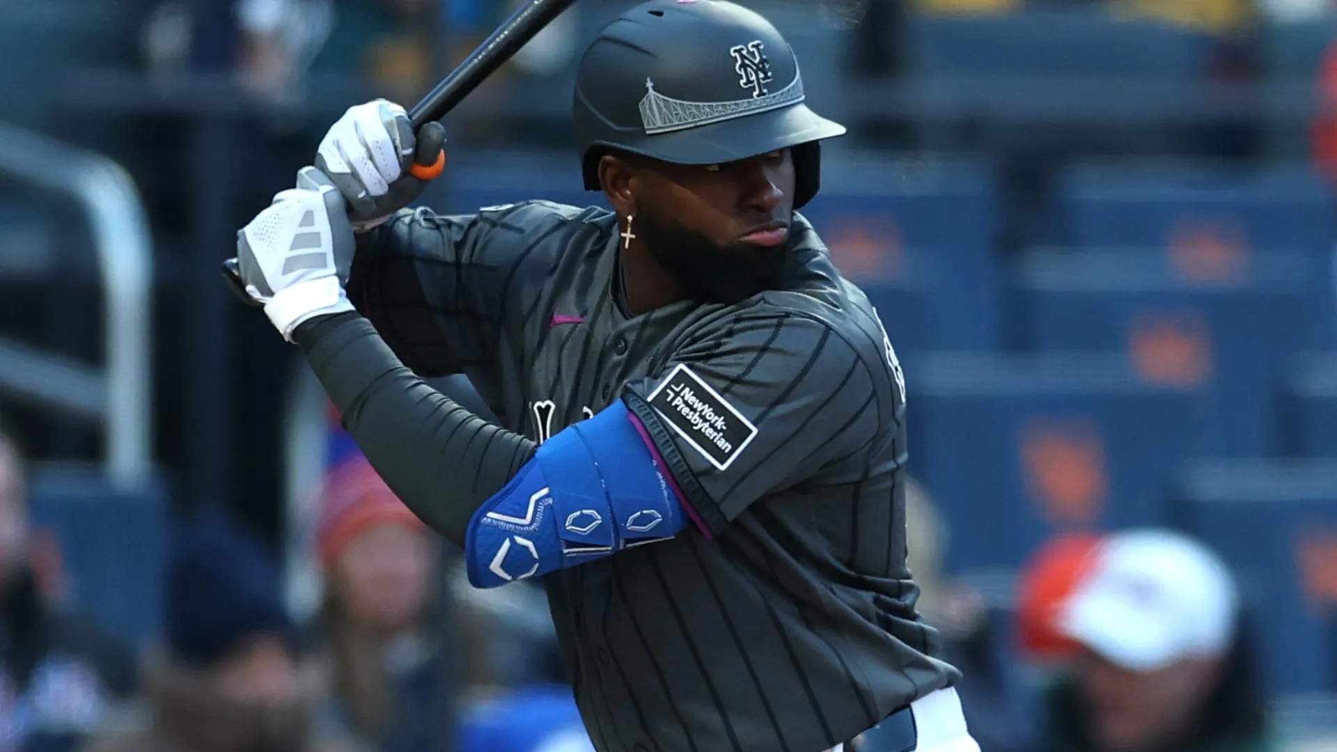 Luis Robert Jr. #88 of the Mets stands at bat during the game. Ishika Samant/Getty Images