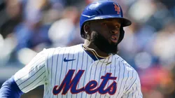 Luis Robert Jr. #88 of the New York Mets runs during the game.