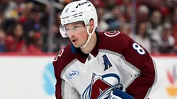 Cale Makar #8 of the Avalanche handles the puck.