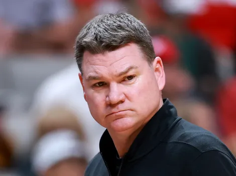 Arizona HC Tommy Lloyd brushes off North Carolina rumors ahead of Final Four