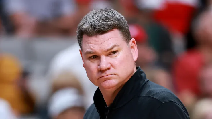 Tommy Lloyd during the 2026 NCAA Men's Basketball Tournament at SAP Center