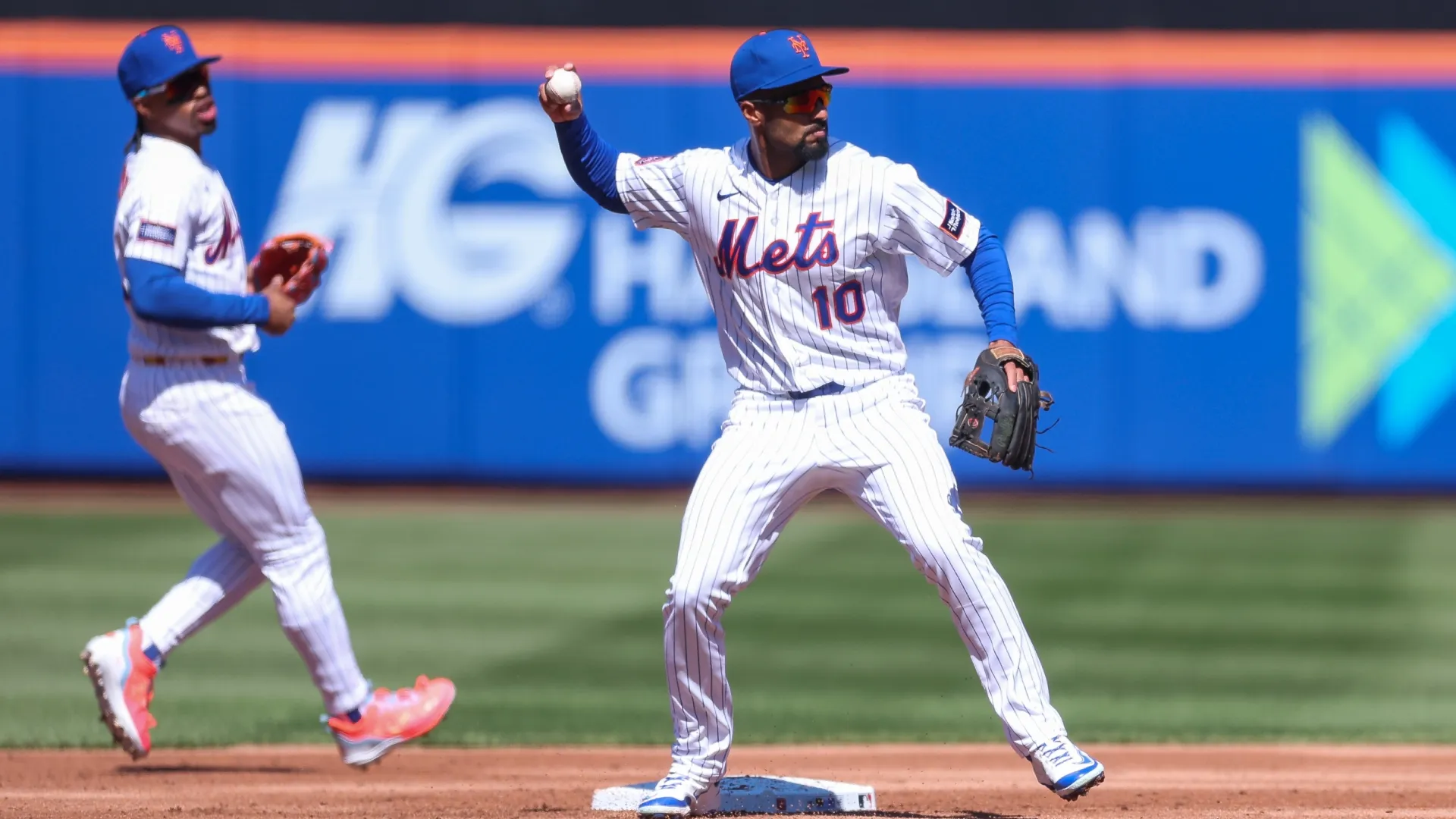 Marcus Semien #10 of the Mets fields the ball during the game against the Pirates. Ishika Samant/Getty Images
