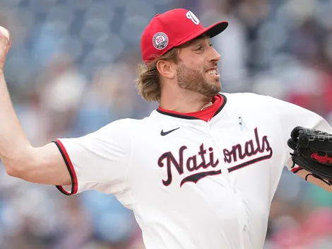 Loutos released after turbulent Mariners stint