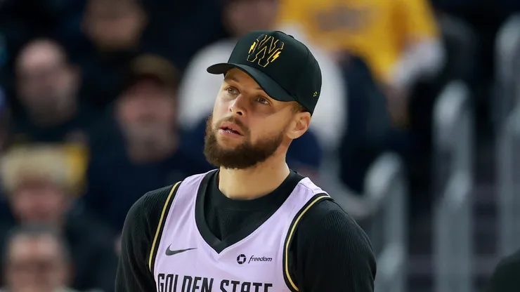 Stephen Curry of Golden State Warriors.