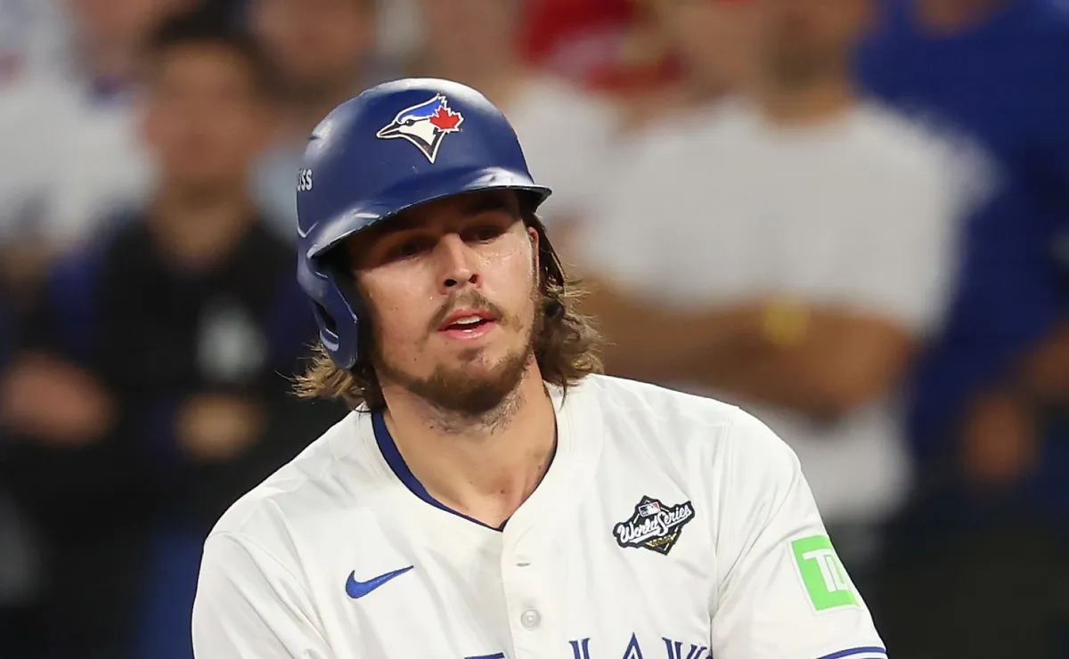 Another injury for Blue Jays? Addison Barger exits vs White Sox with ...
