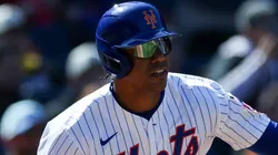 Juan Soto #22 of the New York Mets runs.