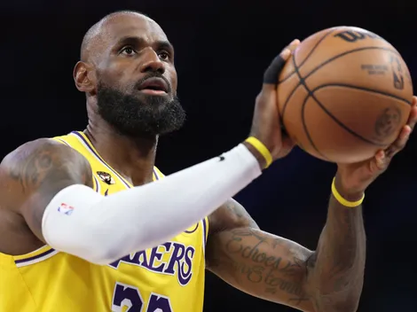 Is LeBron James playing tonight for Lakers vs OKC?
