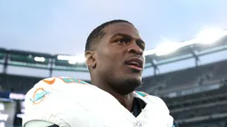 De'Von Achane #28 of the Miami Dolphins at MetLife Stadium