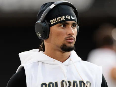 Isaac Wilson puts pressure on Julian Lewis