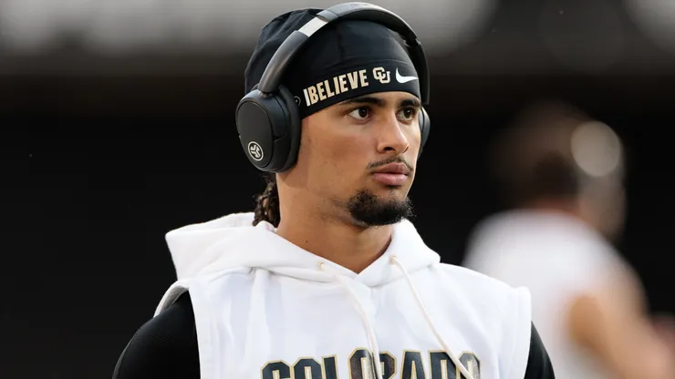 Julian Lewis #10 of the Colorado Buffaloes.