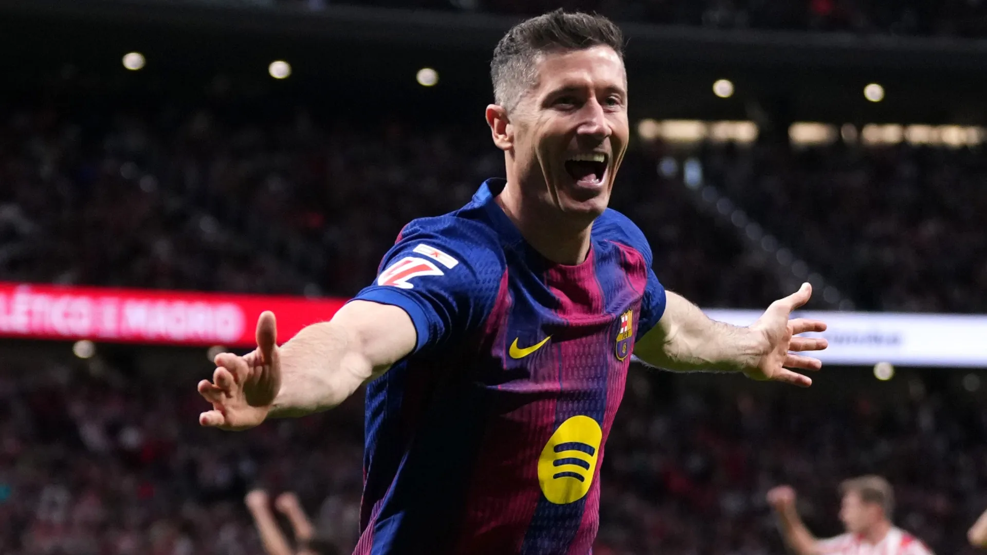 Robert Lewandowski during the LaLiga EA Sports match against Atletico de Madrid (Source: Aitor Alcalde/Getty Images)