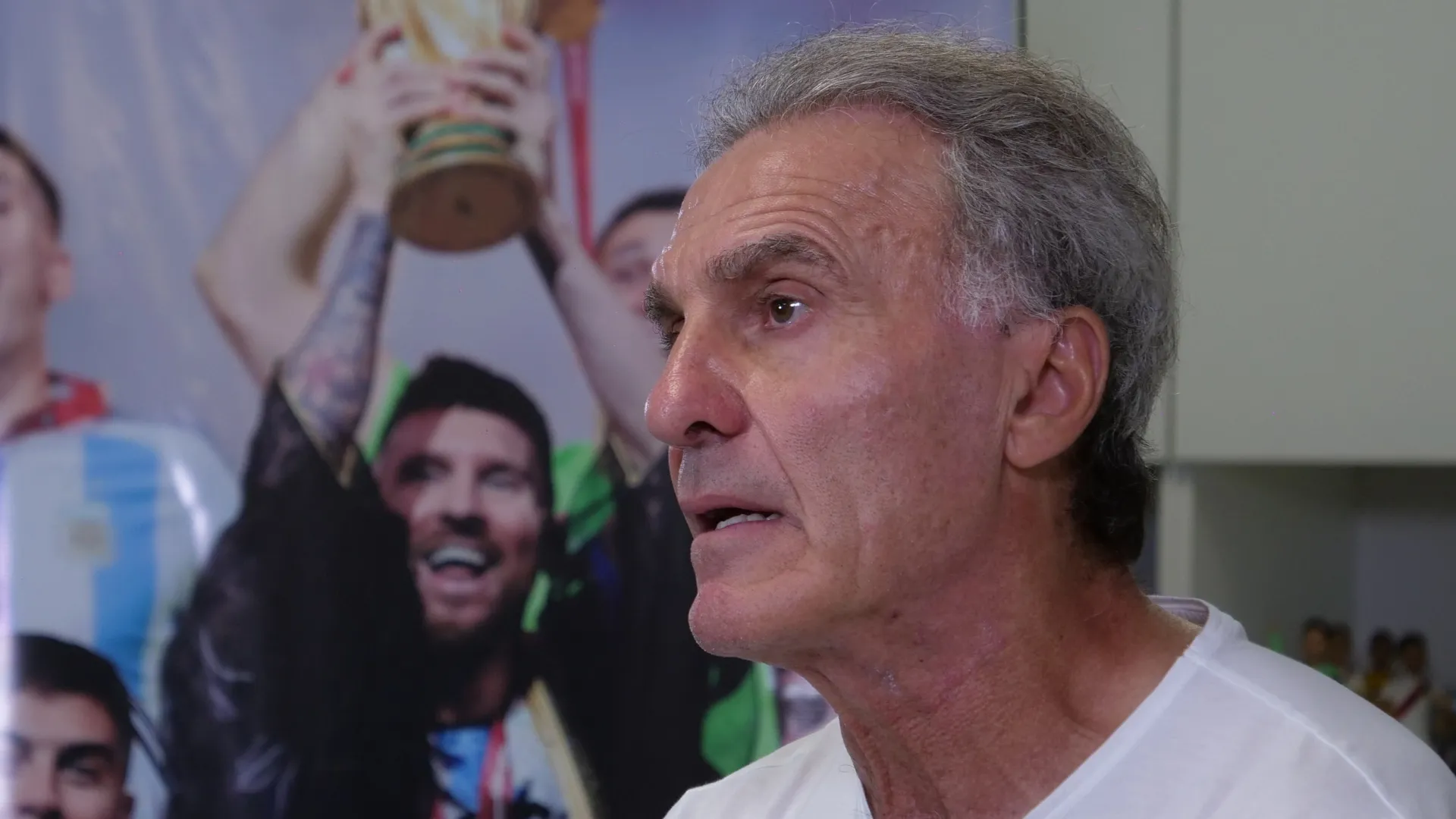 Oscar Ruggeri talking.