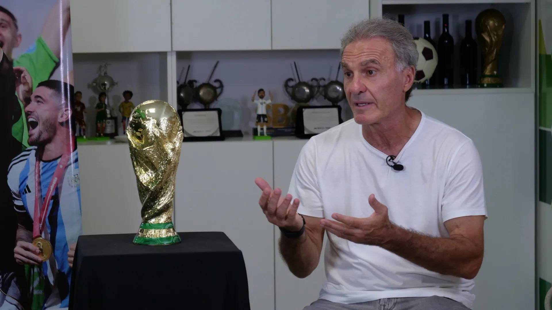 World champion Oscar Ruggeri speaking to Bolavip US.