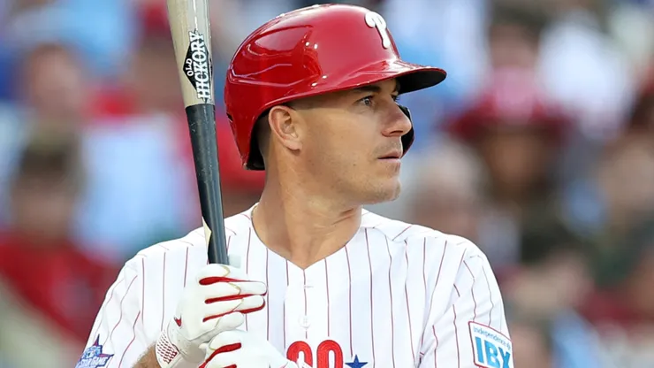 J.T. Realmuto #10 of the Philadelphia Phillies at bat.