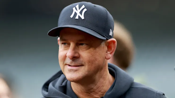 Manager Aaron Boone #17 of the New York Yankees looks on.
