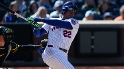 Juan Soto #22 of the New York Mets hits.