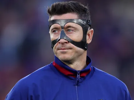 Why is Robert Lewandowski not starting today?