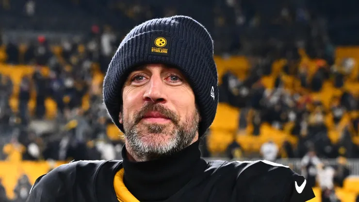 Aaron Rodgers former quarterback of the Steelers