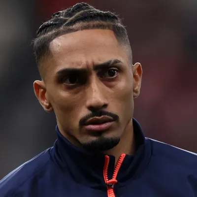 Why isn't Raphinha playing today for Barca vs Atletico?