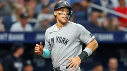 Aaron Judge #99 of the New York Yankees scores.