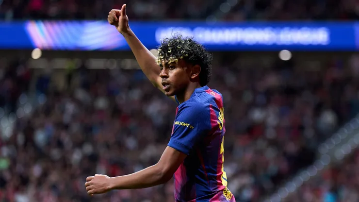 Lamine Yamal of FC Barcelona gestures.