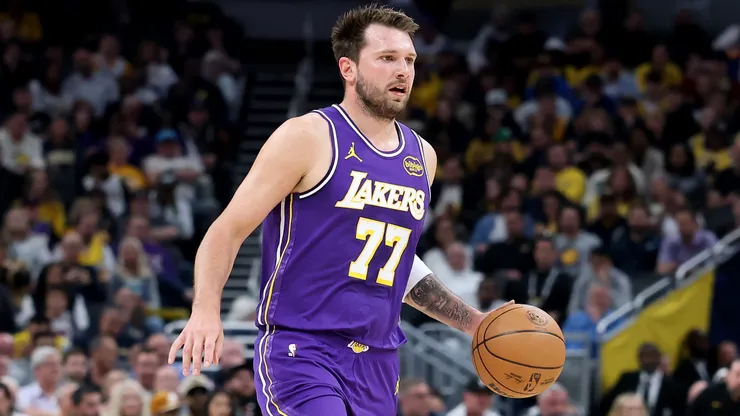 Luka Doncic #77 of the Los Angeles Lakers dribbles the ball.