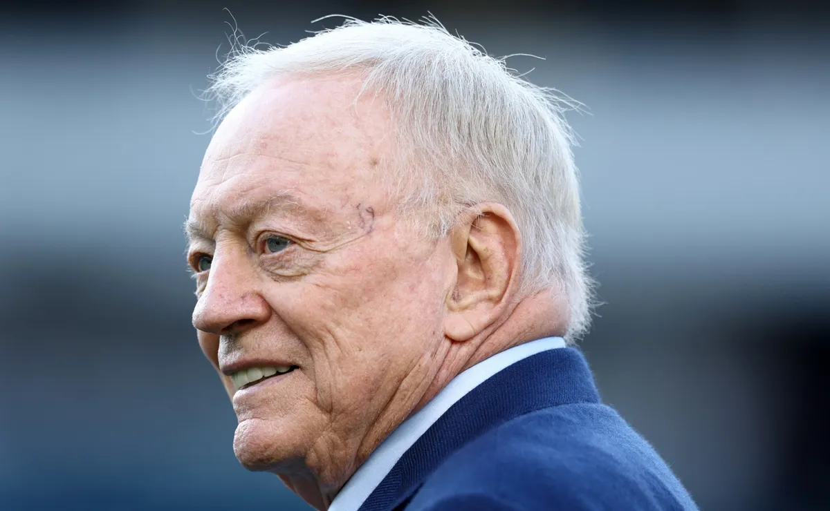 Cowboys, Jerry Jones could make blockbuster trade in 2026 NFL Draft to ...