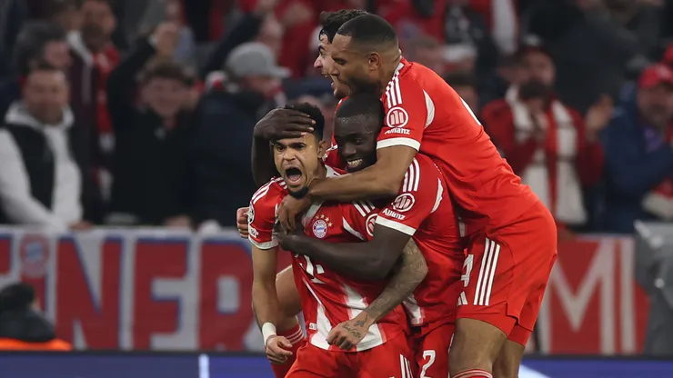 Luis Diaz celebrates a goal for Bayern Munich.