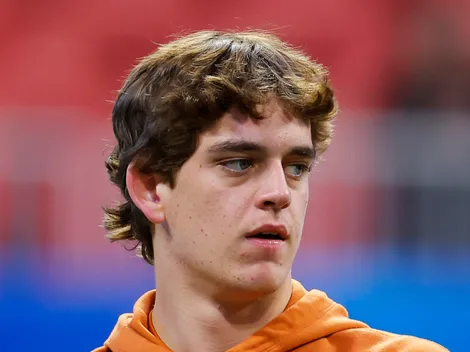 Manning distances himself from Livingstone after Texas transfer