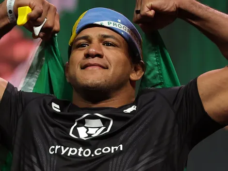 How much will Gilbert Burns and Mike Malott make in UFC Winnipeg?