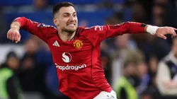 Diogo Dalot of Manchester United celebrates the team's victory at full time.