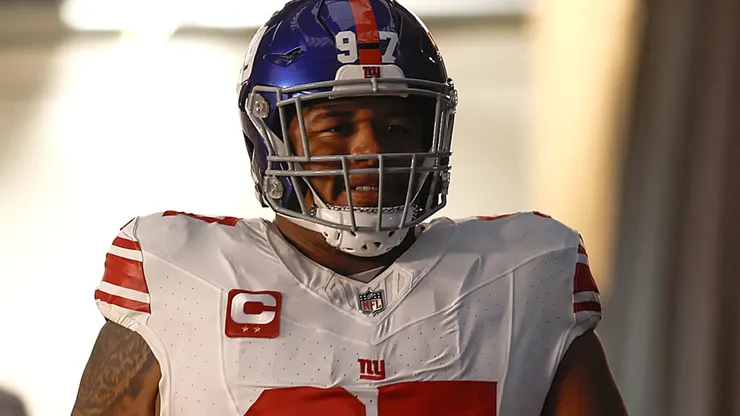 Dexter Lawrence II #97.
