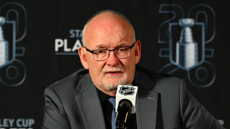 Lindy Ruff at KeyBank Center in Buffalo, New York.