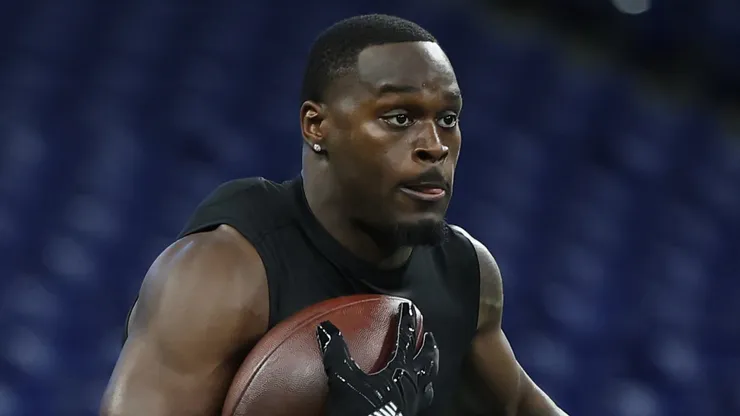 Jeremiyah Love during the 2026 NFL Combine