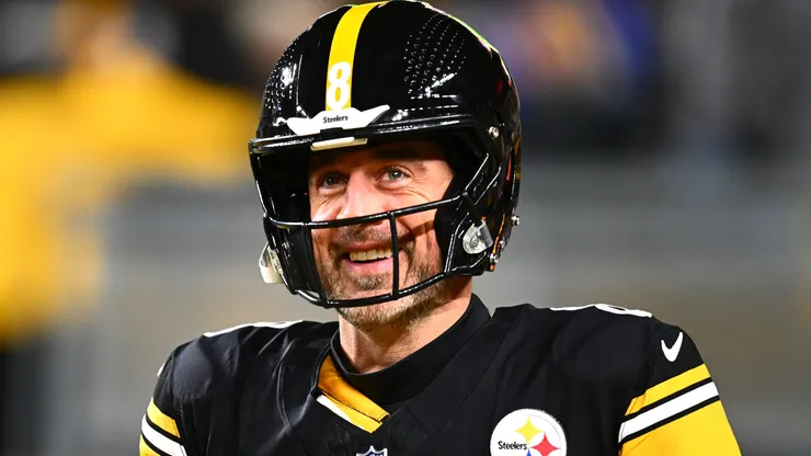 Aaron Rodgers #8 of the Pittsburgh Steelers.