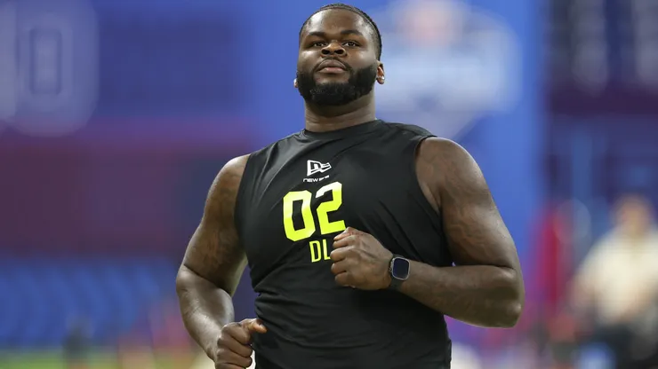 Caleb Banks of the Florida Gators participates in the 40-yard dash during the 2026 NFL Scouting Combine