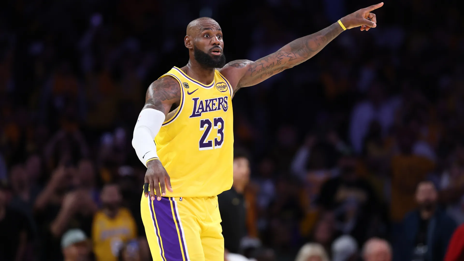 LeBron James #23 of the Los Angeles Lakers against the Houston Rockets in Game 1. (Getty Images)