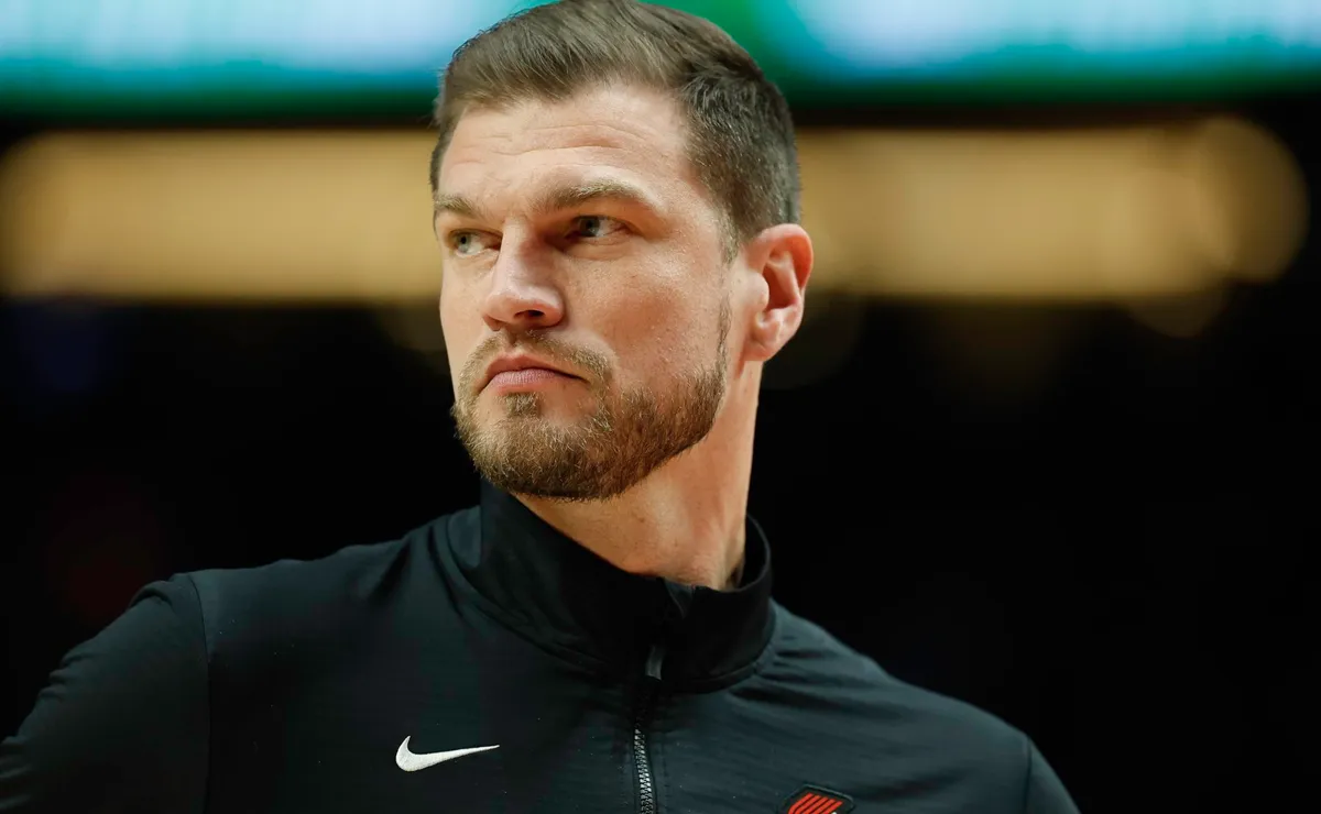 Tiago Splitter Houston Rockets Tiago Splitter’s future with Trail Blazers in question after contract ...