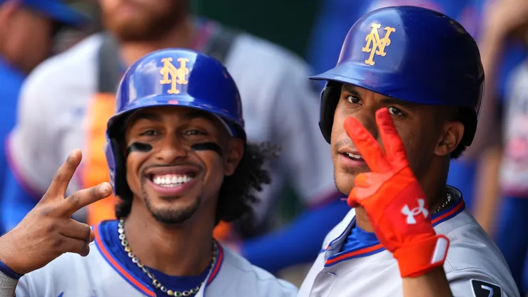 Juan Soto (R) of the New York Mets celebrates his two-run home run.