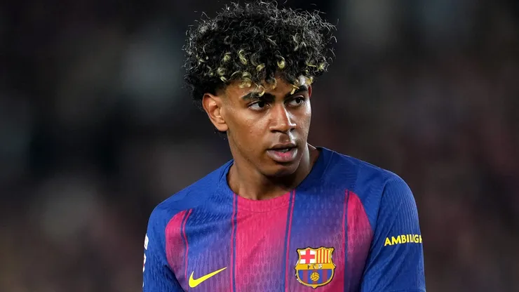 Lamine Yamal of FC Barcelona looks on.