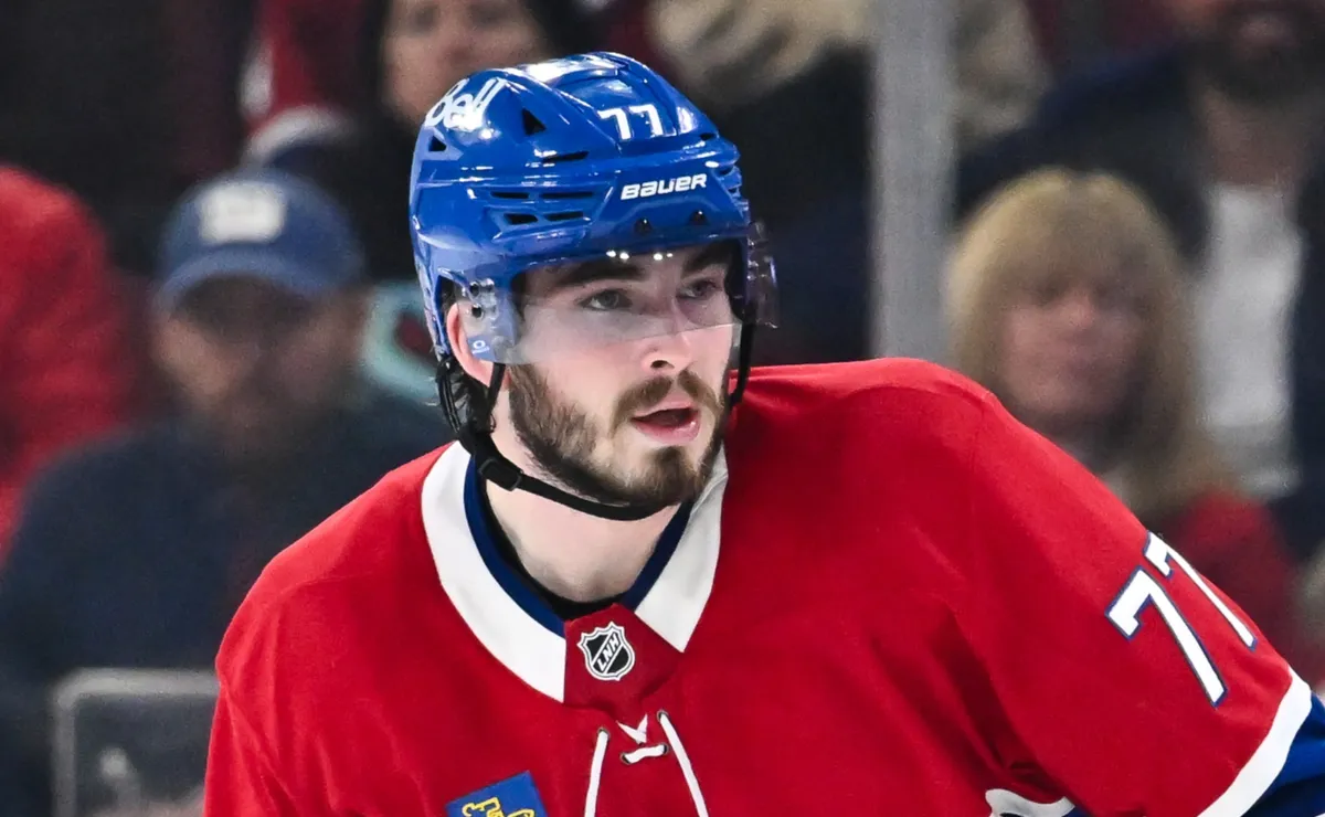 Canadiens HC Martin St. Louis comes to Kirby Dach’s rescue amid harsh ...