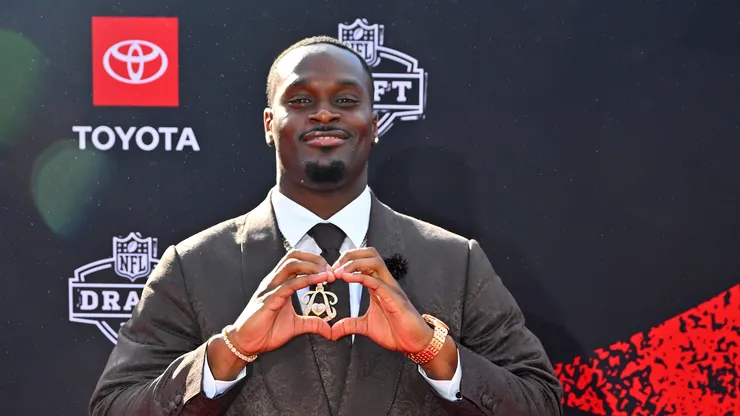 Jeremiyah Love at the 2026 NFL Draft