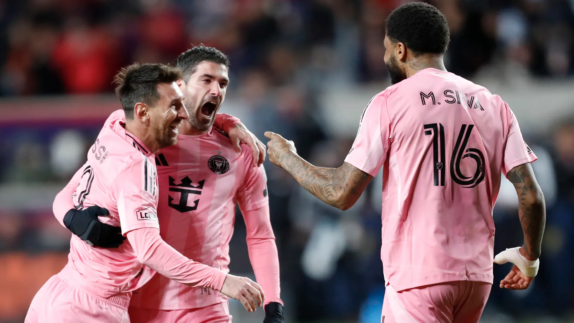 Lionel Messi celebrates Rodrigo De Paul’s goal vs Real Salt Lake. (Getty Images)
