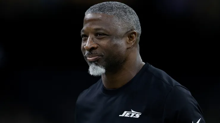 Head coach Aaron Glenn of the New York Jets