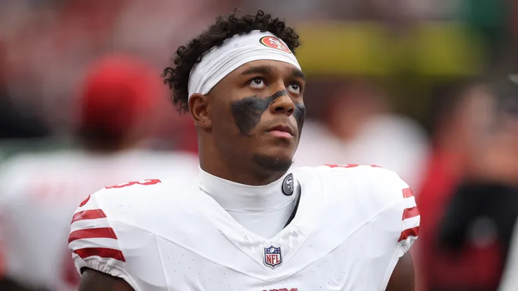 Dee Winters of the San Francisco 49ers